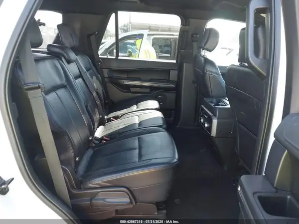 1FMJU1JTXKEA36643 2019 FORD EXPEDITION - Image 8