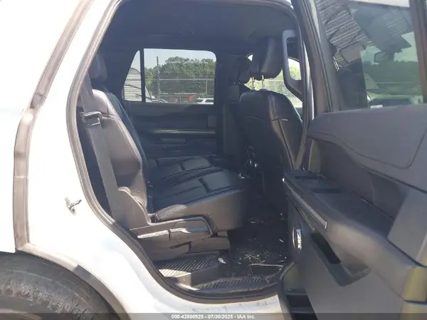 1FMJU1JTXKEA45861 2019 FORD EXPEDITION - Image 8