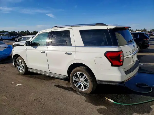 1FMJU1K80REA51088 2024 FORD EXPEDITION - Image 2