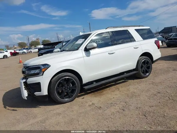 1FMJU1K80REA55402 2024 FORD EXPEDITION - Image 2