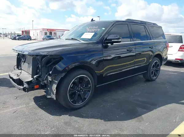 1FMJU1K82REA82004 2024 FORD EXPEDITION - Image 2