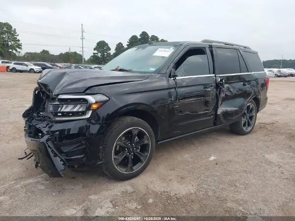 1FMJU1K82REB17835 2024 FORD EXPEDITION - Image 2