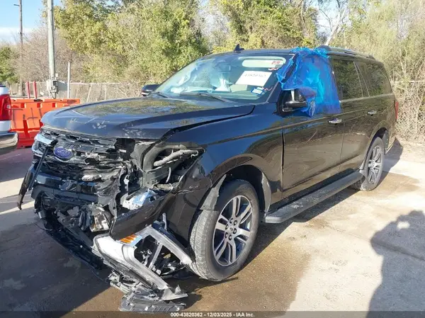 1FMJU1K86REA42525 2024 FORD EXPEDITION - Image 2