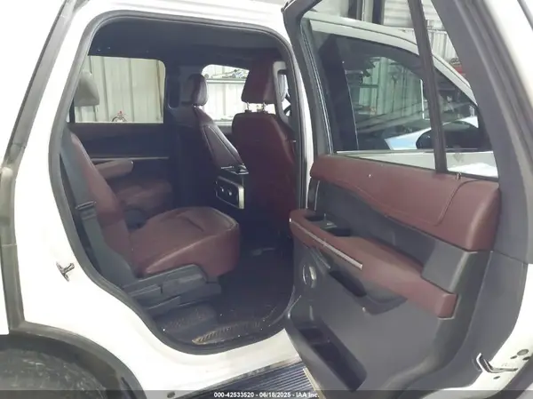 1FMJU1K87PEA58827 2023 FORD EXPEDITION - Image 8