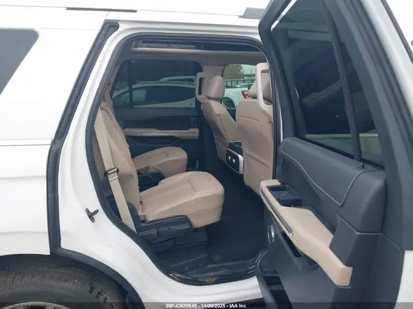1FMJU1K87REA79180 2024 FORD EXPEDITION - Image 8