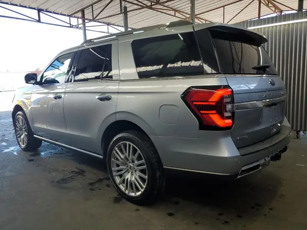1FMJU1K88REA19103 2024 FORD EXPEDITION - Image 2