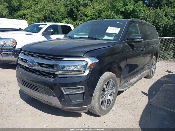 1FMJU1K8XPEA59096 2023 FORD EXPEDITION - Image 2