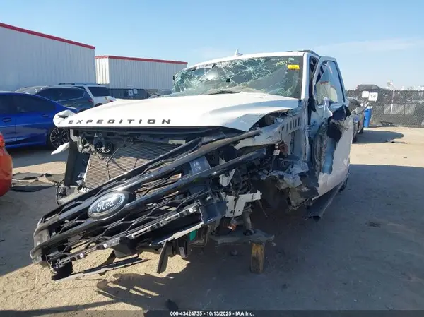 1FMJU1K8XREA54502 2024 FORD EXPEDITION - Image 2