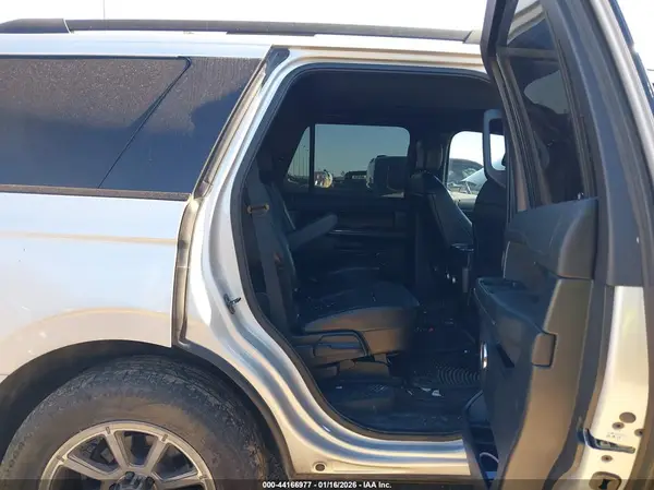 1FMJU1KT0JEA70605 2018 FORD EXPEDITION - Image 8
