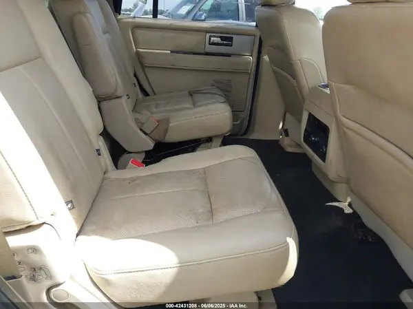 1FMJU1KT2HEA36613 2017 FORD EXPEDITION - Image 8