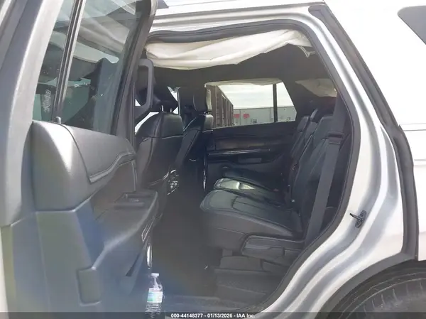 1FMJU1KT3JEA14688 2018 FORD EXPEDITION - Image 8