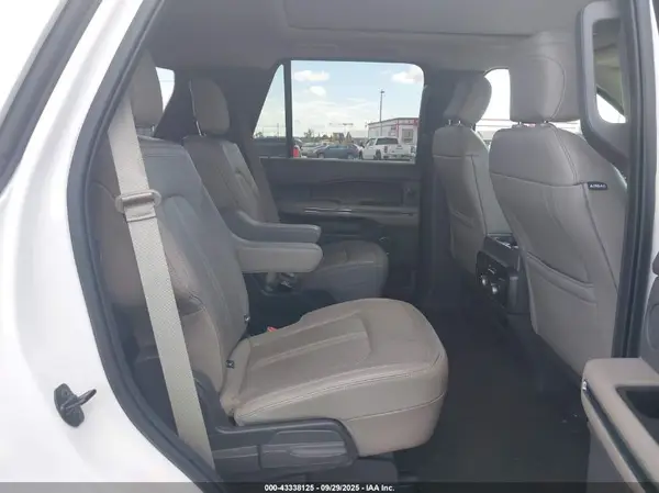 1FMJU1KT3KEA64329 2019 FORD EXPEDITION - Image 8