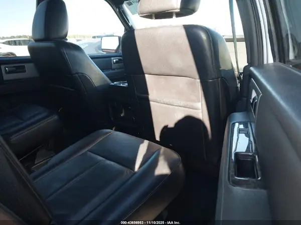 1FMJU1KT4HEA13558 2017 FORD EXPEDITION - Image 8
