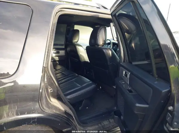 1FMJU1KT4HEA63733 2017 FORD EXPEDITION - Image 8