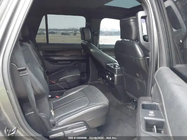 1FMJU1KT4JEA48574 2018 FORD EXPEDITION - Image 8