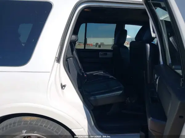 1FMJU1KT6HEA44598 2017 FORD EXPEDITION - Image 8