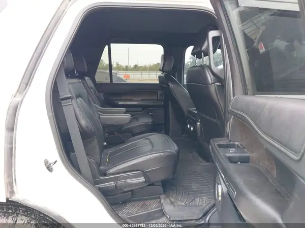 1FMJU1KT6JEA59060 2018 FORD EXPEDITION - Image 8