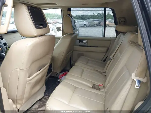 1FMJU1KT7HEA29964 2017 FORD EXPEDITION - Image 8