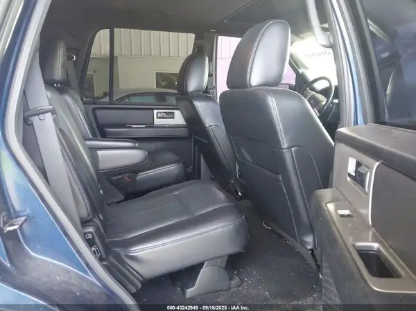 1FMJU1KT7HEA37854 2017 FORD EXPEDITION - Image 8