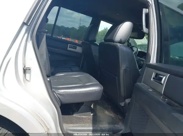 1FMJU1KT7HEA60938 2017 FORD EXPEDITION - Image 8