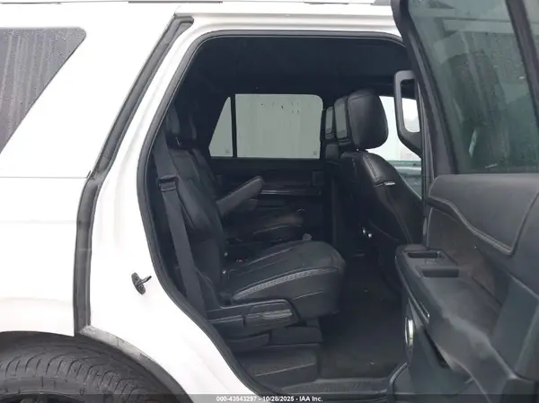 1FMJU1KT7JEA12894 2018 FORD EXPEDITION - Image 8