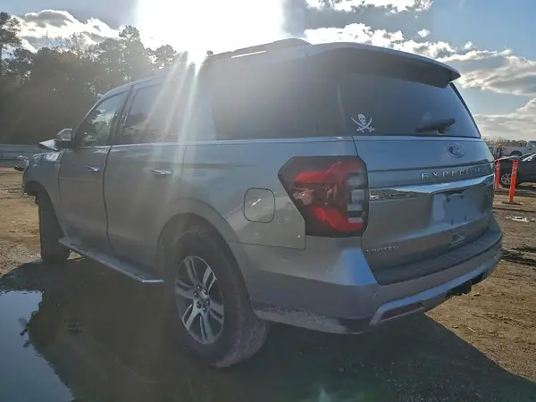 1FMJU1KT7NEA37624 2022 FORD EXPEDITION - Image 2