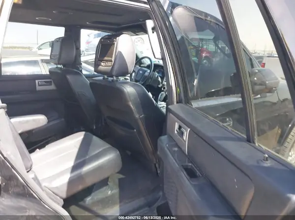 1FMJU1KT8GEF20462 2016 FORD EXPEDITION - Image 8