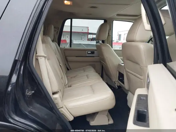 1FMJU1KT8HEA03891 2017 FORD EXPEDITION - Image 8