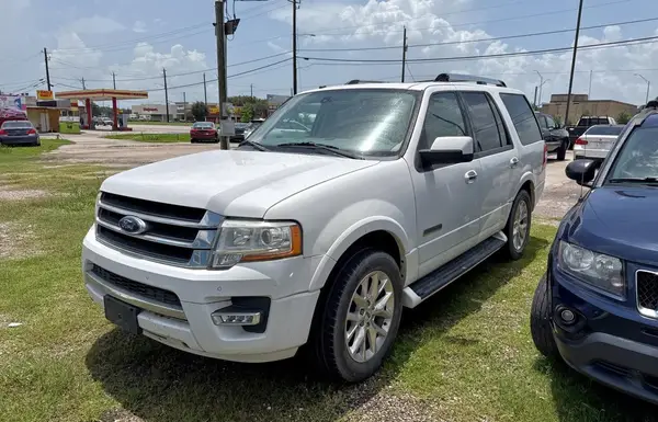 1FMJU1KT8HEA12008 2017 FORD EXPEDITION - Image 2
