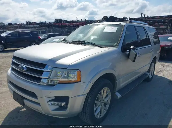 1FMJU1KT8HEA13546 2017 FORD EXPEDITION - Image 2