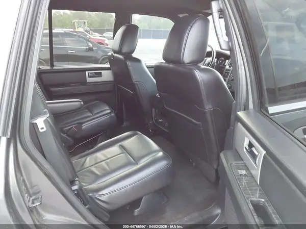 1FMJU1KT8HEA23073 2017 FORD EXPEDITION - Image 8
