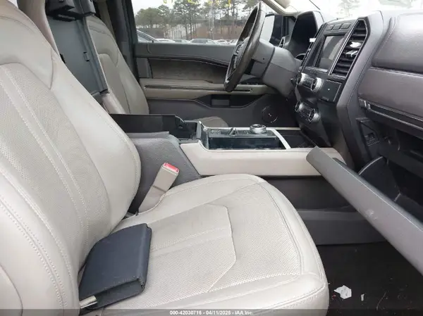 1FMJU1KT8KEA38258 2019 FORD EXPEDITION - Image 8