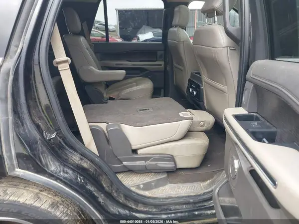 1FMJU1KT8KEA79537 2019 FORD EXPEDITION - Image 8