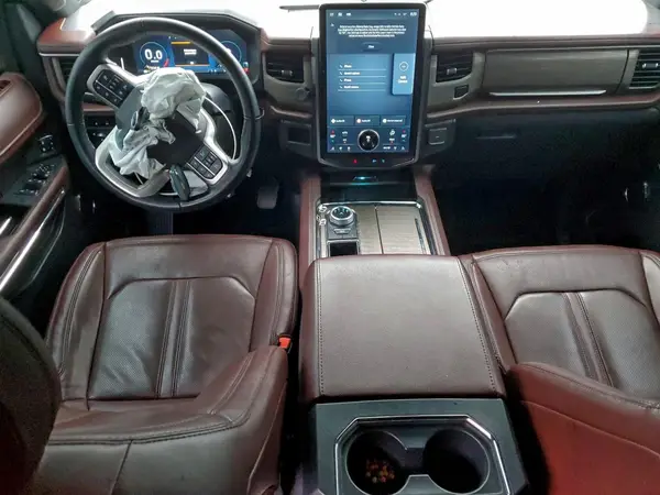 1FMJU1KT8NEA14143 2022 FORD EXPEDITION - Image 8