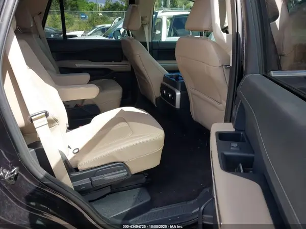 1FMJU1KT8NEA65206 2022 FORD EXPEDITION - Image 8
