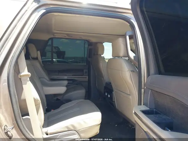 1FMJU1KT9JEA33858 2018 FORD EXPEDITION - Image 8