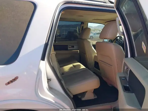 1FMJU1KTXHEA73232 2017 FORD EXPEDITION - Image 8