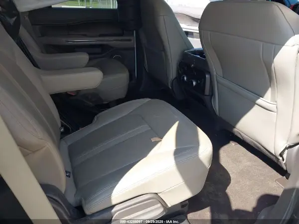1FMJU1KTXKEA15757 2019 FORD EXPEDITION - Image 8