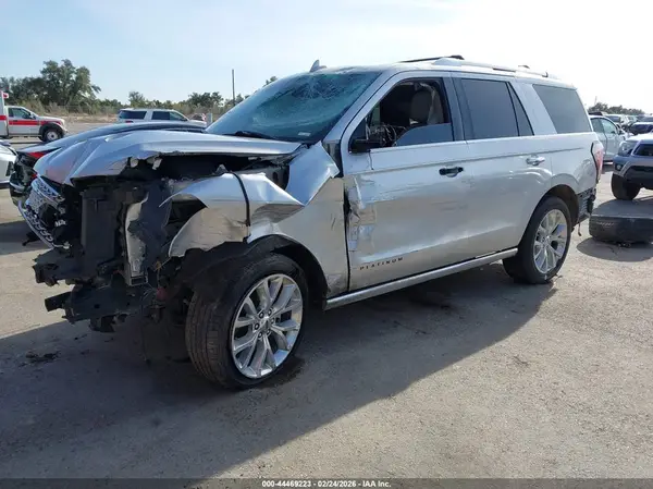 1FMJU1LT2KEA47942 2019 FORD EXPEDITION - Image 2