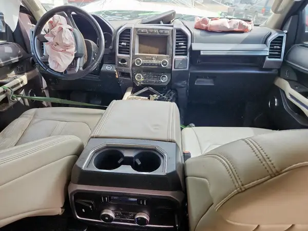 1FMJU1LT3KEA02184 2019 FORD EXPEDITION - Image 8