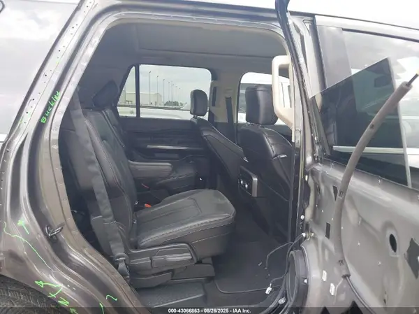 1FMJU1LT5KEA82104 2019 FORD EXPEDITION - Image 8