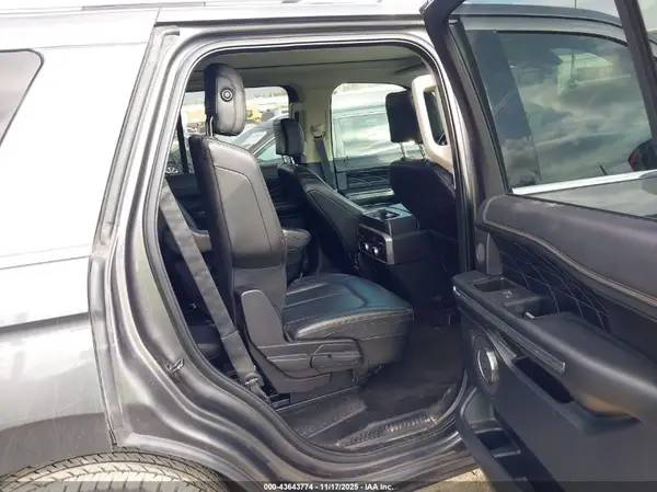 1FMJU1LT6JEA70140 2018 FORD EXPEDITION - Image 8