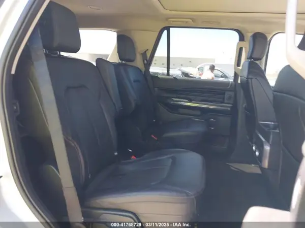 1FMJU1LT7JEA44453 2018 FORD EXPEDITION - Image 8
