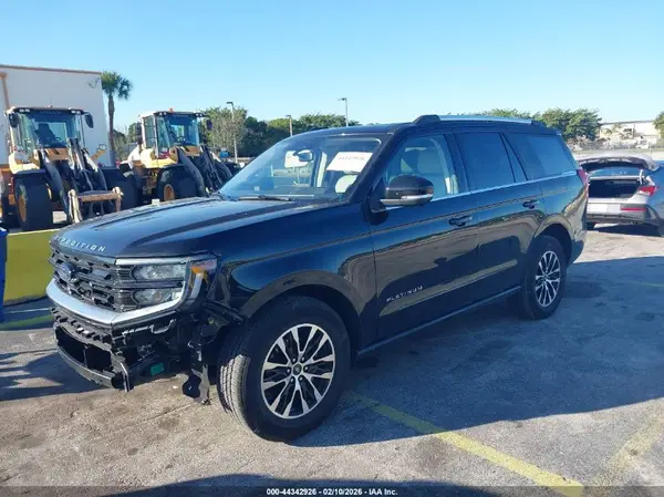 1FMJU1M82SEA35154 2025 FORD EXPEDITION - Image 2