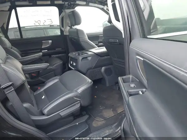 1FMJU1M84SEA17027 2025 FORD EXPEDITION - Image 8