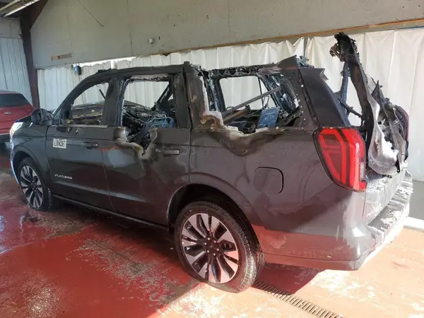 1FMJU1M89SEA37922 2025 FORD EXPEDITION - Image 2