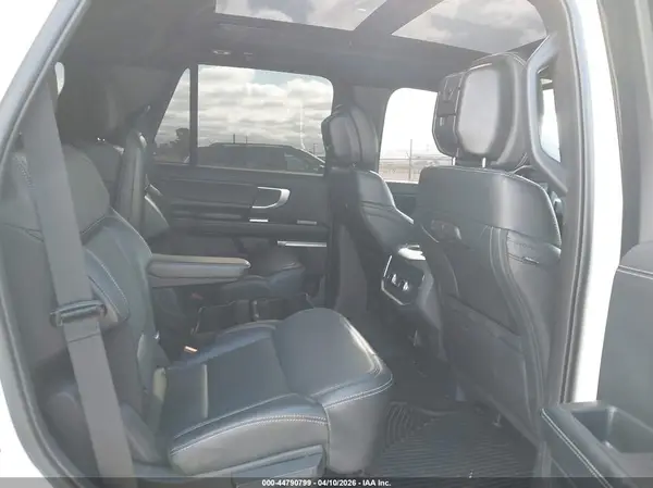 1FMJU1M8XTEA02761 2026 FORD EXPEDITION - Image 8