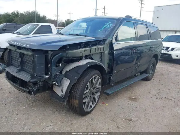 1FMJU1MG6SEA02620 2025 FORD EXPEDITION - Image 2