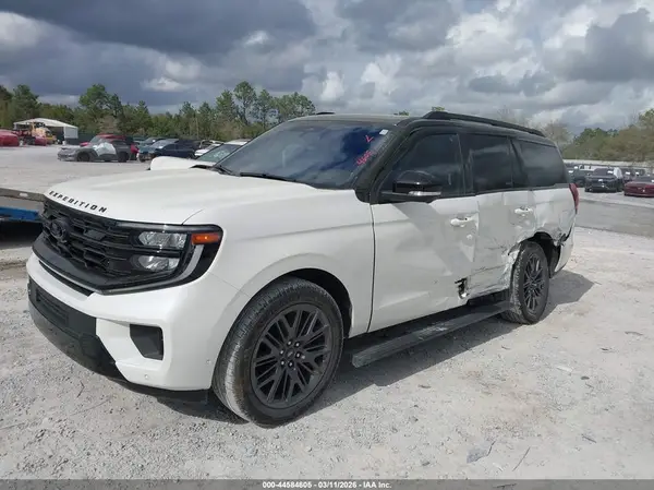 1FMJU1MG7SEA47842 2025 FORD EXPEDITION - Image 2