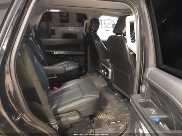 1FMJU1MT0KEA47680 2019 FORD EXPEDITION - Image 8